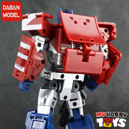 Daban Model Transformers- 9913 IDW Comics Optimus Prime ( 16cm 3rd Party OP )